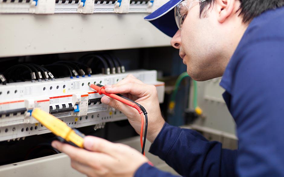 besoin d'un électricien Puteaux