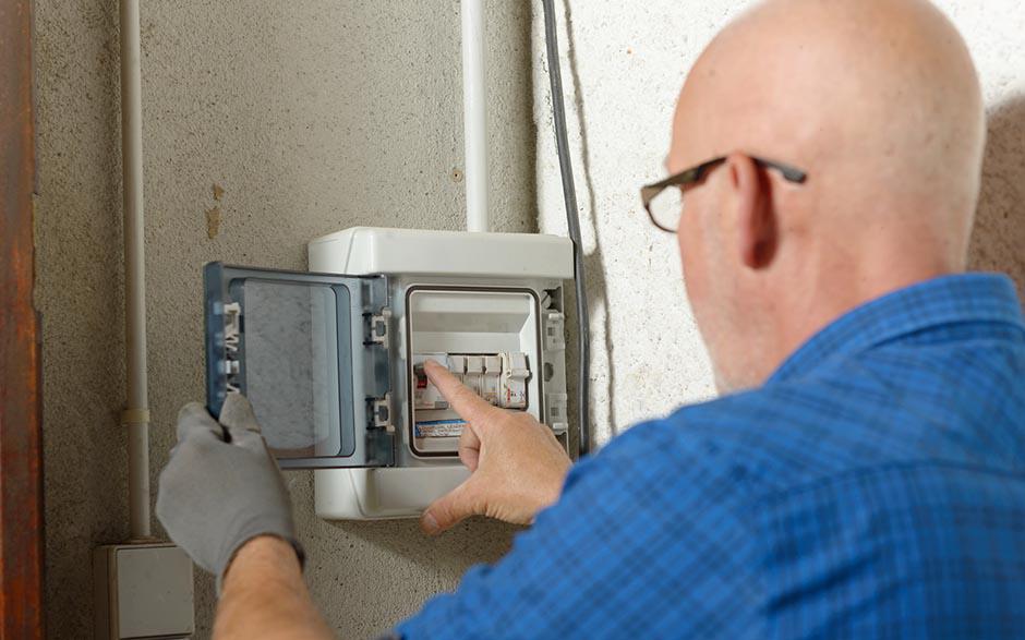 tarif horaire électricien Senlis